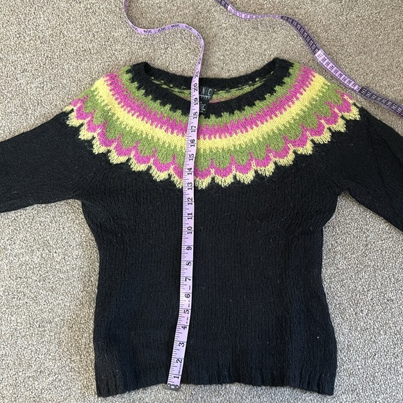 Inc. petite sweater size S - Picture 5 of 6